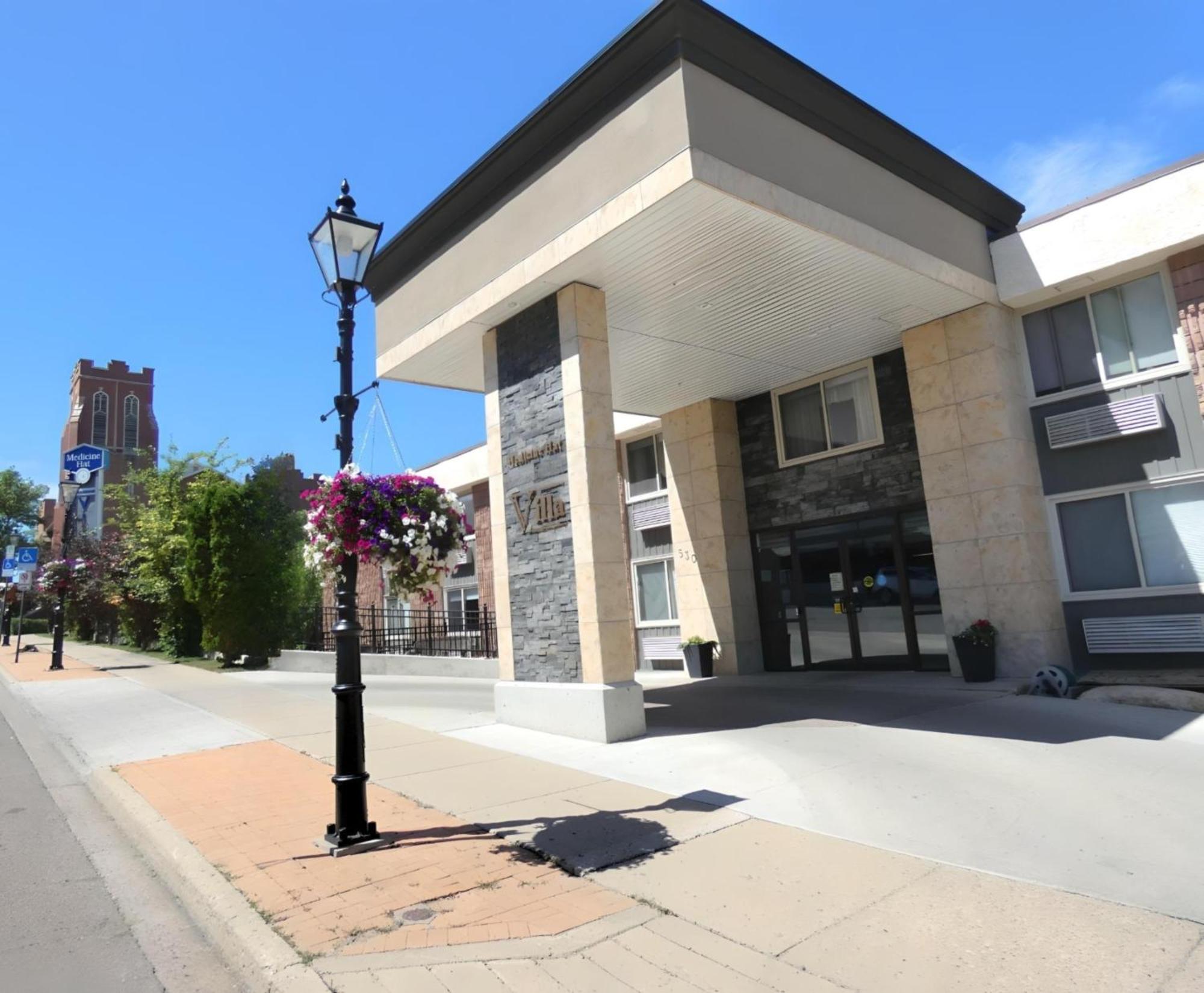 The Medicine Hat Villa Exterior photo